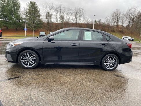 Certified 2023 Kia Forte GT-Line image 6