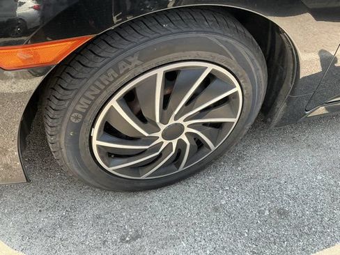Used 2017 Honda Civic LX image 13