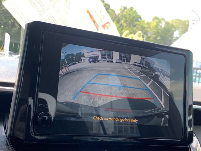 Used 2025 Toyota Corolla LE FWD image 22