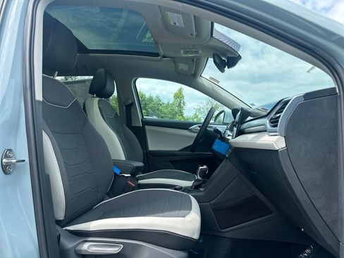 New 2026 Volkswagen Taos SE AWD/4WD image 20