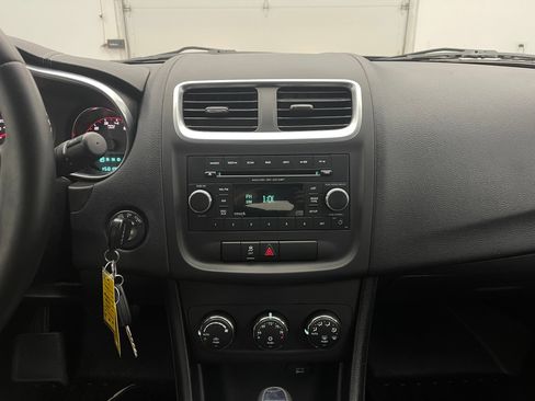 Used 2013 Dodge Avenger SXT w/ Rallye Appearance Group FWD image 19