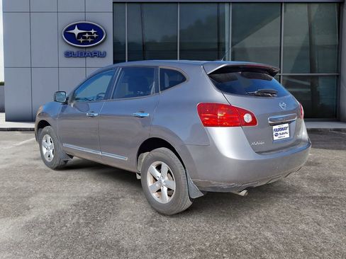 Used 2013 Nissan Rogue S w/ Special Edition Pkg image 4