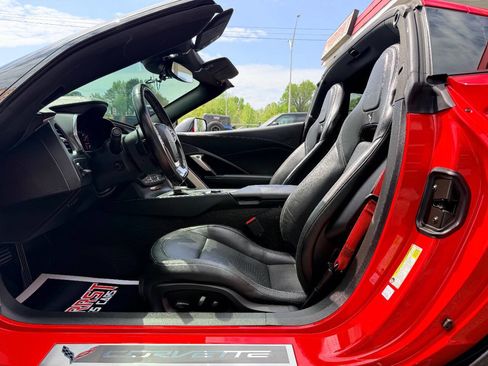 Used 2017 Chevrolet Corvette Z06 w/ Z07 Performance Package image 27