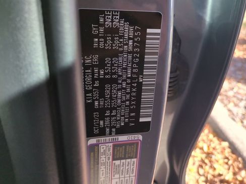 Used 2023 Kia Sorento SX image 33