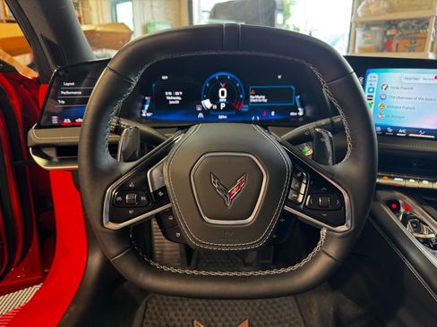 Used 2026 Chevrolet Corvette Stingray Preferred Conv w/ Z51 Performance Package RWD image 25