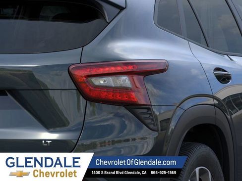 New 2026 Chevrolet Trax LT w/ Driver Confidence Package image 11