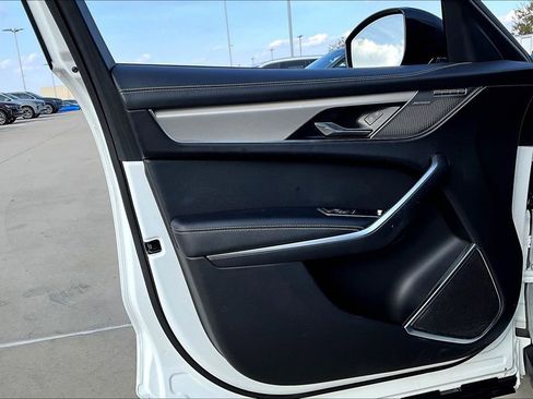 Used 2025 Jaguar F-PACE R-Dynamic S image 23