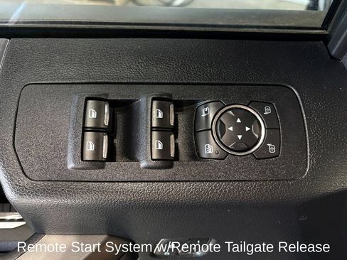 Used 2019 Ford F150 Lariat w/ Equipment Group 502A Luxury AWD/4WD image 11