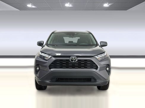 Used 2023 Toyota RAV4 XLE Premium FWD image 6
