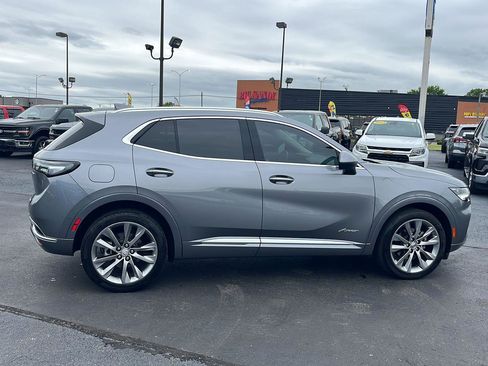 Used 2022 Buick Envision Avenir w/ Technology Package II FWD image 6