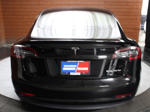 Used 2021 Tesla Model 3 Long Range image 2