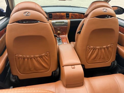 Used 2005 Lexus SC 430 Convertible RWD image 34