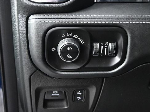 Used 2022 RAM 1500 Limited AWD/4WD image 24