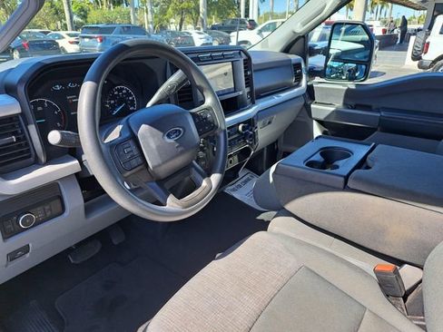Used 2025 Ford F250 XLT AWD/4WD image 15
