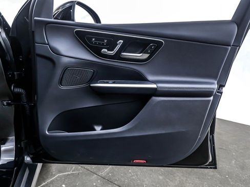 Certified 2025 Mercedes-Benz GLC 300 GLC 300 SUV image 24