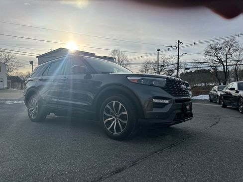 Used 2020 Ford Explorer ST image 6