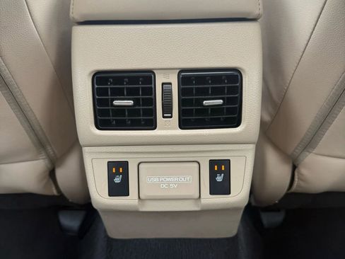 Used 2018 Subaru Outback 2.5i Limited image 15