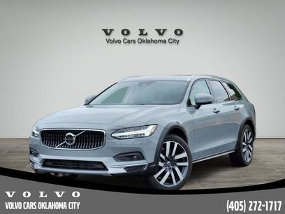 New 2025 Volvo V90 B6 Cross Country Plus w/ Protection Package Premier