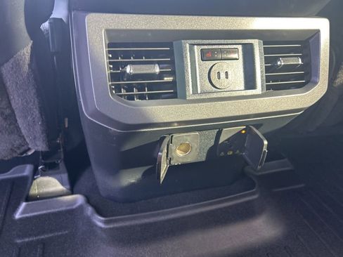 Used 2024 Ford F250 Lariat w/ Lariat Ultimate Package image 33