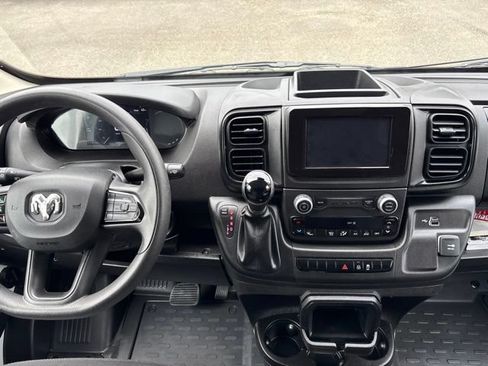 Used 2023 RAM ProMaster 3500 FWD image 12