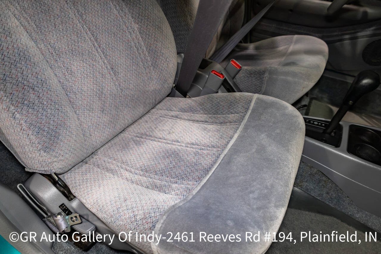 Used 1996 Mercury Tracer Wagon FWD image 32