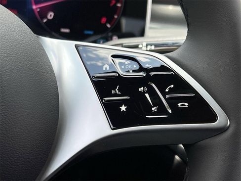 Certified 2025 Mercedes-Benz C 300 4MATIC Sedan image 29