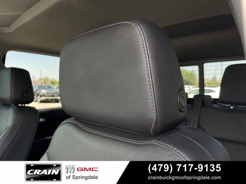 Used 2021 Chevrolet Silverado 1500 LT Trail Boss w/ Convenience Package II AWD/4WD image 22