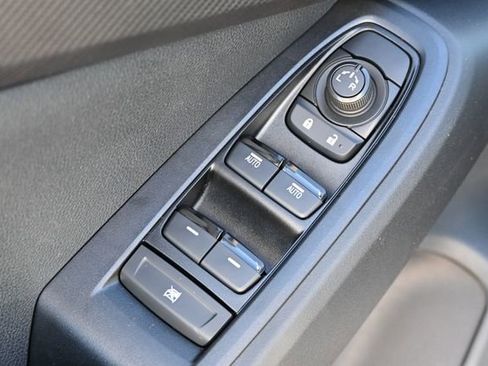 New 2026 Subaru Crosstrek 2.0i Premium image 18