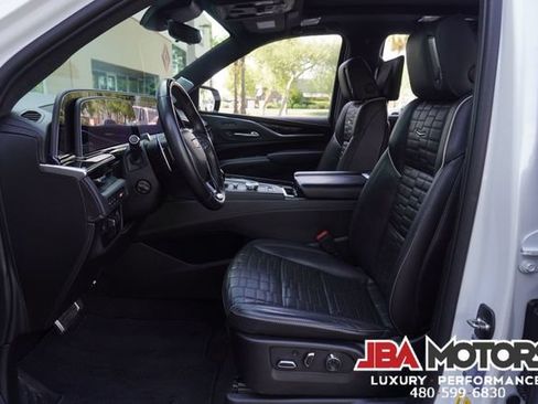 Used 2023 Cadillac Escalade V AWD/4WD image 95