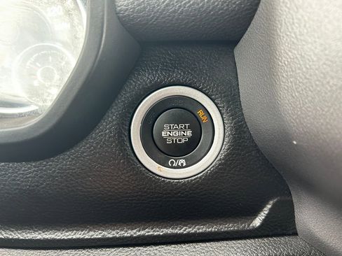 Certified 2023 RAM 1500 Laramie image 17