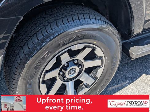 Used 2024 Toyota 4Runner TRD Off-Road image 9