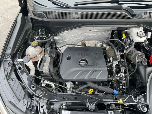 Used 2024 Buick Encore GX Sport Touring image 38