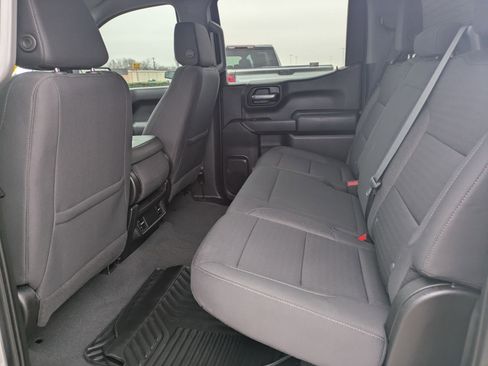 Used 2022 Chevrolet Silverado 1500 Custom image 13