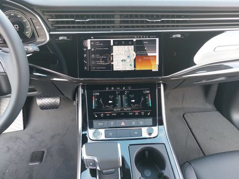New 2026 Audi Q7 2.0T Premium Plus AWD/4WD image 23