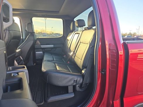 New 2025 Ford F250 Lariat w/ Black Appearance Package AWD/4WD image 12