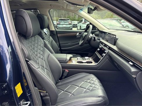 New 2026 Genesis GV80 3.5T Prestige AWD/4WD image 18