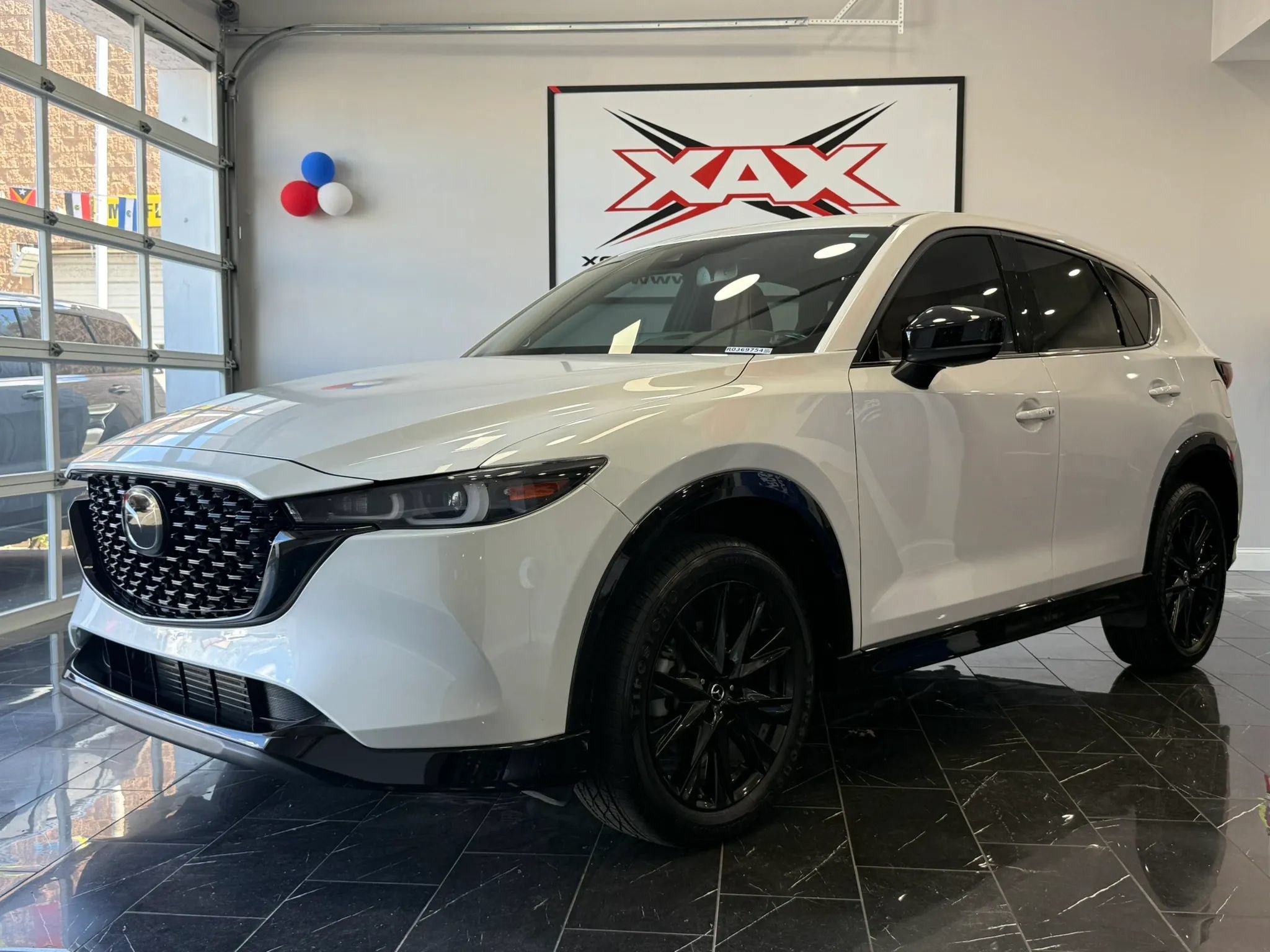 Used 2024 MAZDA CX-5 Carbon Edition AWD/4WD image 3
