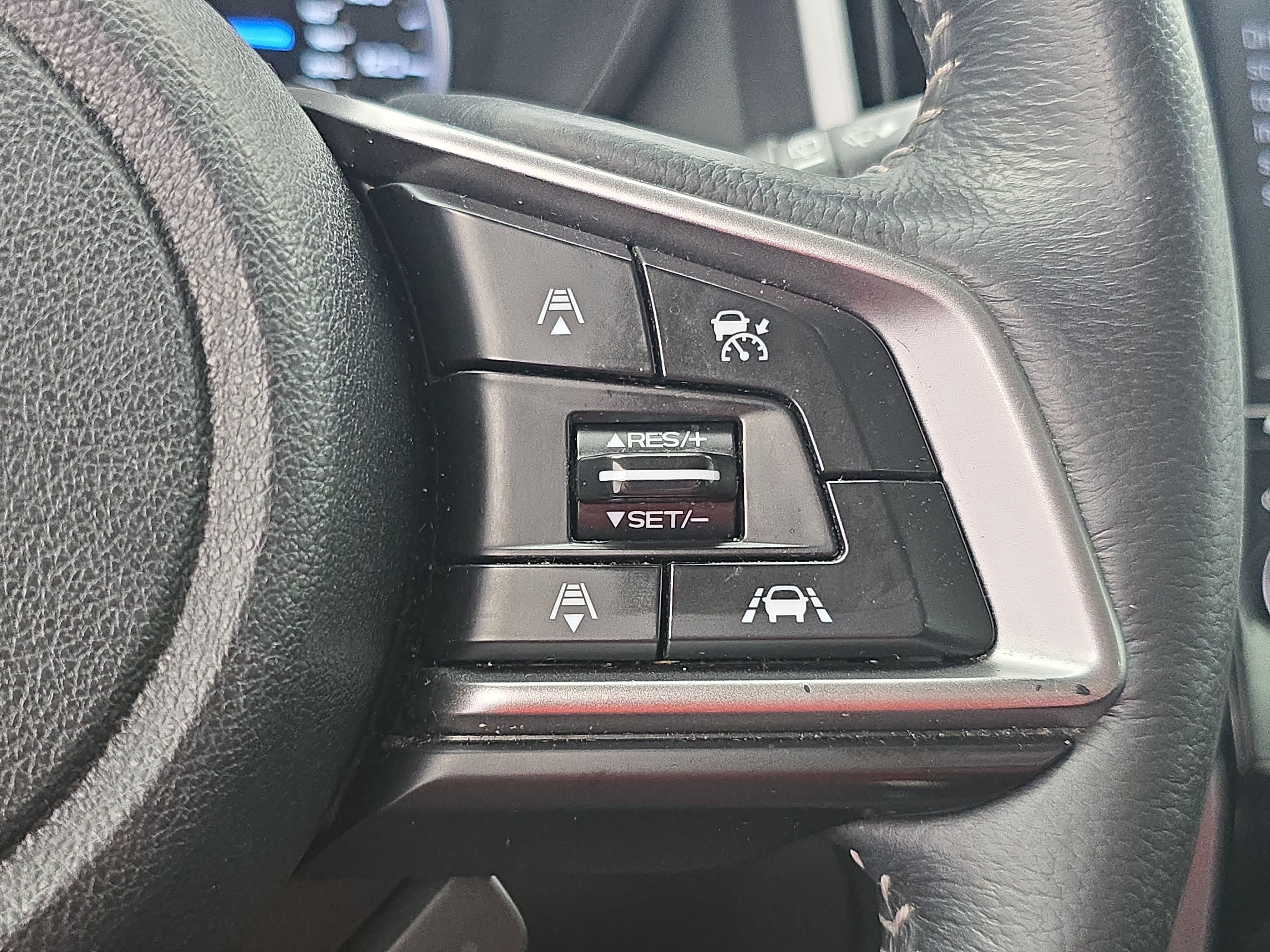 Used 2019 Subaru Ascent Limited AWD/4WD image 19