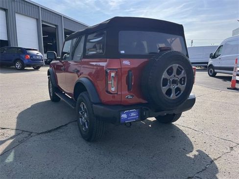 Used 2023 Ford Bronco Big Bend image 5