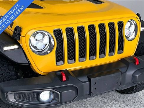 Used 2021 Jeep Wrangler Unlimited Rubicon AWD/4WD image 36