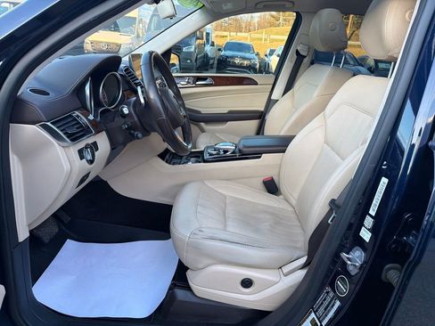 Certified 2019 Mercedes-Benz GLS 450 4MATIC image 13