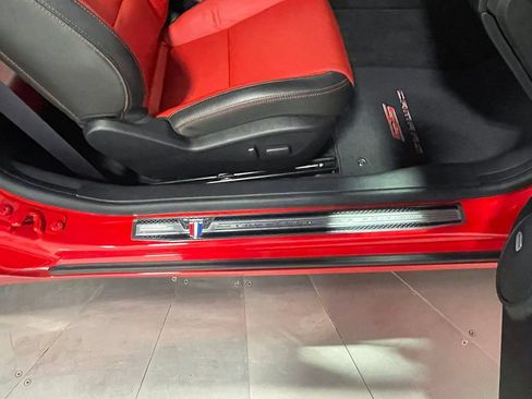 Used 2015 Chevrolet Camaro SS w/ Commemorative Special Edition RWD image 18