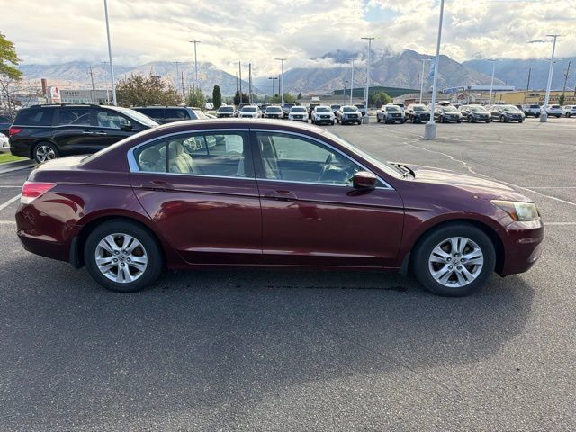 Used 2011 Honda Accord LX-P image 4