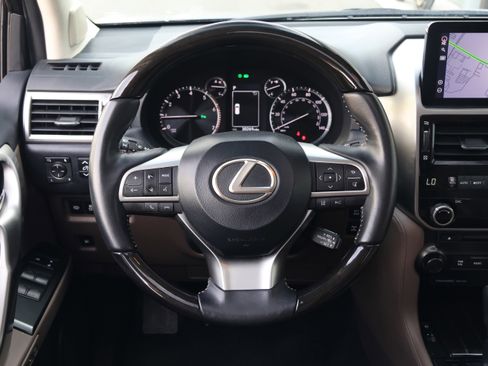 Used 2023 Lexus GX 460 Premium w/ Premium Package AWD/4WD image 18