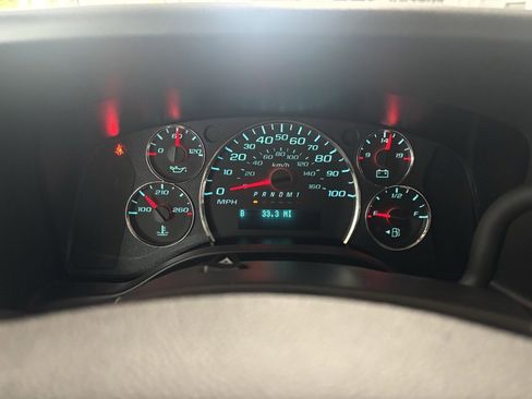 New 2025 Chevrolet Express 2500 w/ Driver Convenience Package image 30