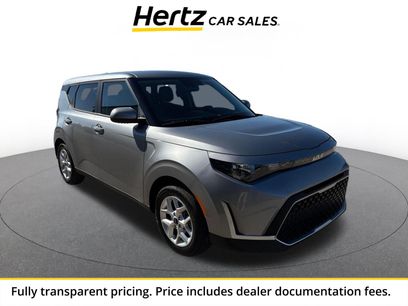 Used 2025 Kia Soul LX w/ LX Technology Package