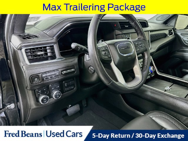 Used 2024 GMC Yukon Denali w/ Advanced Technology Package AWD/4WD image 12