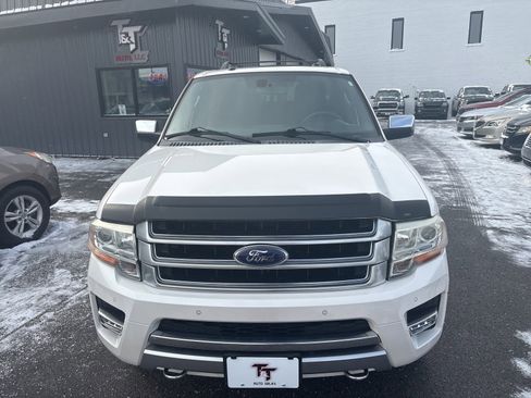 Used 2016 Ford Expedition EL Platinum image 9