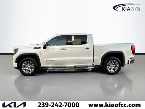Used 2022 GMC Sierra 1500 Denali w/ Technology Package image 2
