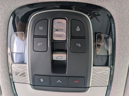 Used 2021 Hyundai Palisade Limited FWD image 30